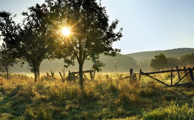 V Česku se během týdne ochladí. O víkendu přijde babí léto s teplotami nad 25 °C