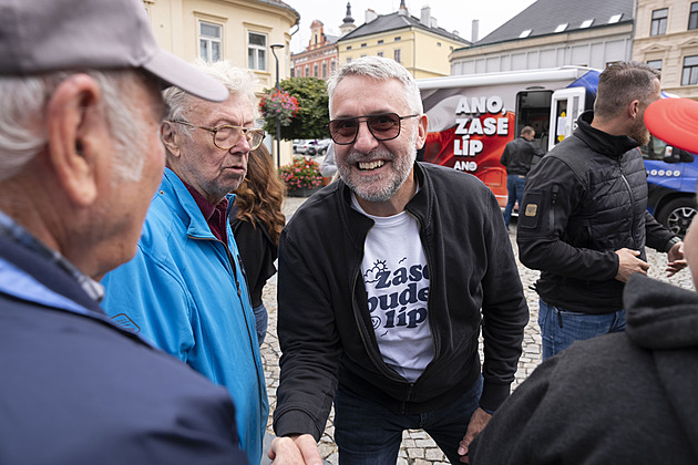 Vláda straší válkou. Nejtěžší úkol? Změnit atmosféru v armádě, říká lídr ANO Metnar