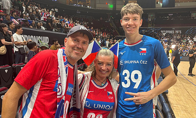 Rodiče volejbalového hrdiny letěli na Filipíny hned dvakrát. Místnímu fandění se divili