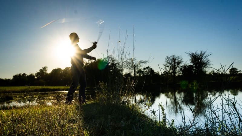 Hokejbalista zemřel při nočním rybaření na Slovensku. Nešťastně zakopl a spadl do vody