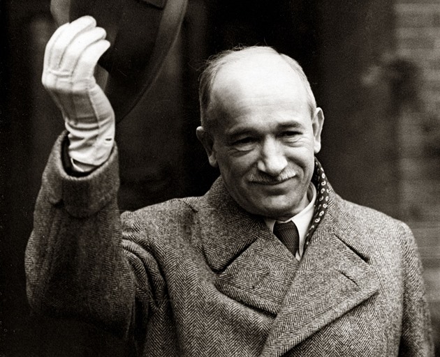 V Locarnu zůstalo Československo v předpokoji Evropy, Hitler vše smetl ze stolu