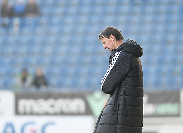 Další záchranná mise na Slovensku. Kouč Straka má ze dna vytáhnout Košice