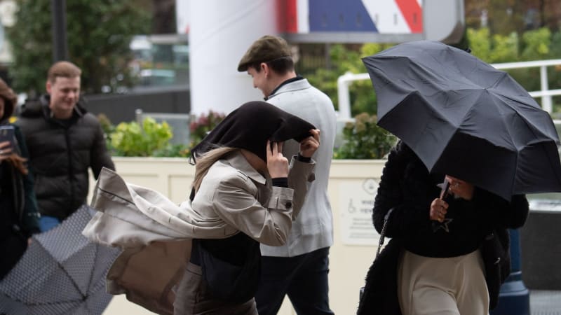 VÝSTRAHA: Žene se bouře Benjamin, silný vítr udeří i v Česku. Kde platí varování?