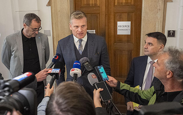 ANO, SPD a Motoristé dohodli program vlády. Turek si věří, ale neřešili ho, tvrdí