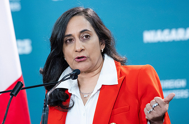 Rusko a Čína zesilují špionáž v Arktidě. Kanada apeluje na NATO a zbrojí