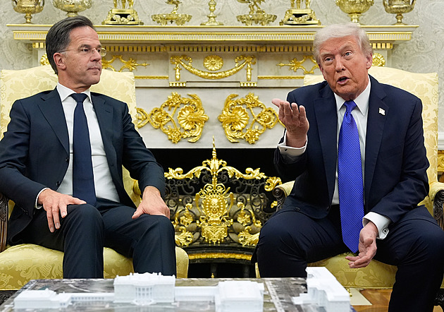 Mám ho rád, je fakt sympaťák, řekl Rutte o Trumpovi a promluvil o zbraních pro Kyjev