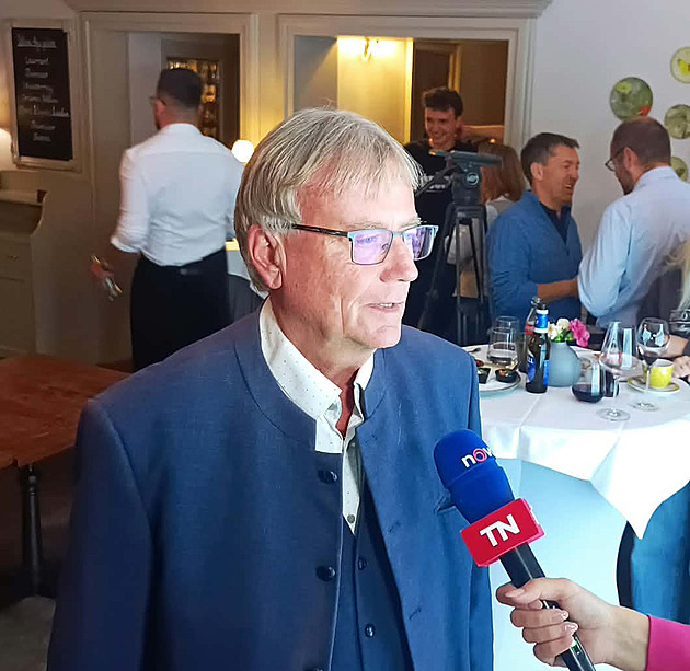 Výsledky voleb do Senátu: Tomáš Fiala na Strakonicku obhájí už v prvním kole