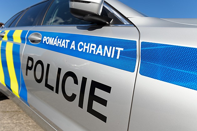 Dívka z Chrudimska nedorazila do školy. Policisté ji večer našli v Pardubicích
